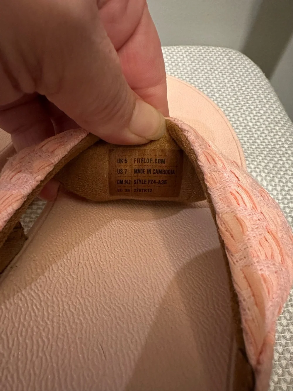 FITFLOP LULU GEO WEBBING TOE POST THONG SANDALS PINK SALT Textured Fabric Sz 7